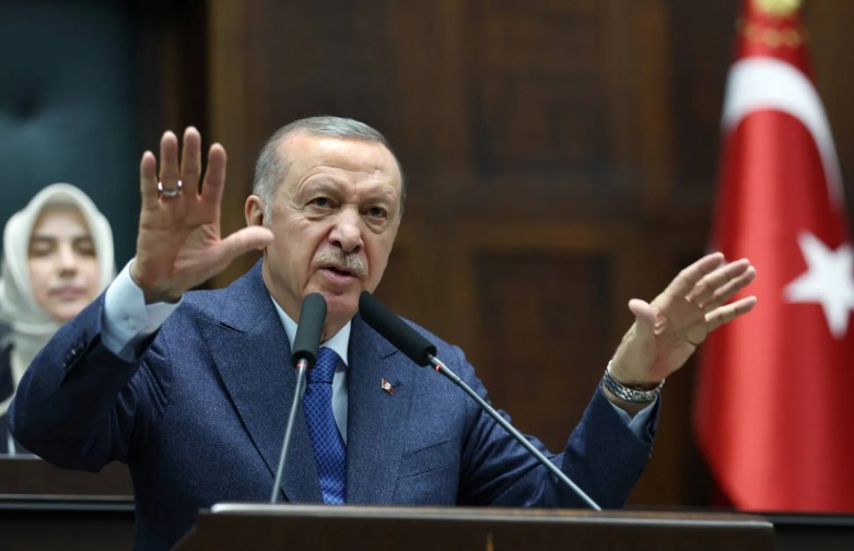 إردوغان: محادثات مع بغداد وأربيل بشأن تسليم أسلحة «الكردستاني» 