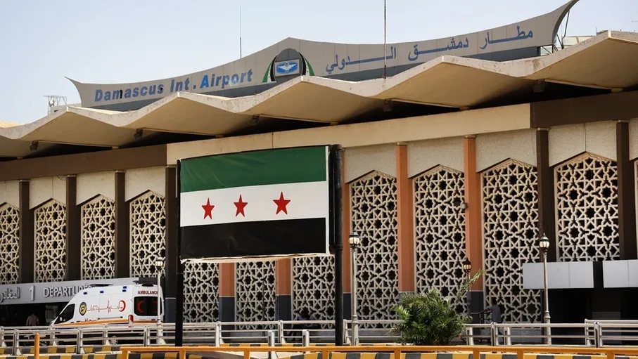 تمديد إغلاق الأجواء السورية والمطارات لمدة 24 ساعة بدءاً من الأحد 