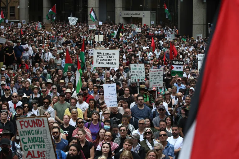 بين قمع الشرطة وغضب الشارع ..  زيارة هرتسوغ تشعل مدن أستراليا