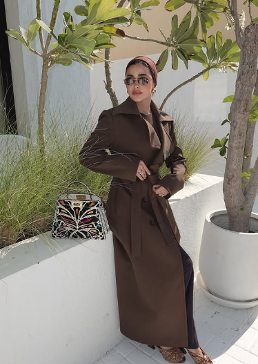 9 أكسسوارات تزيّن طلتك الخريفية من مدونات الموضة المحجبات