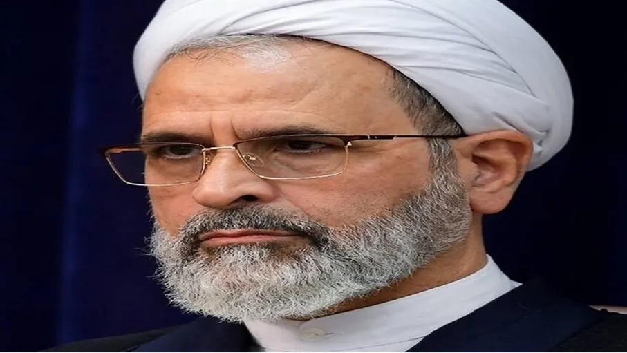 إيران ..  تعيين علي رضا أعرافي عضواً في مجلس القيادة لتولي مهام خامنئي 