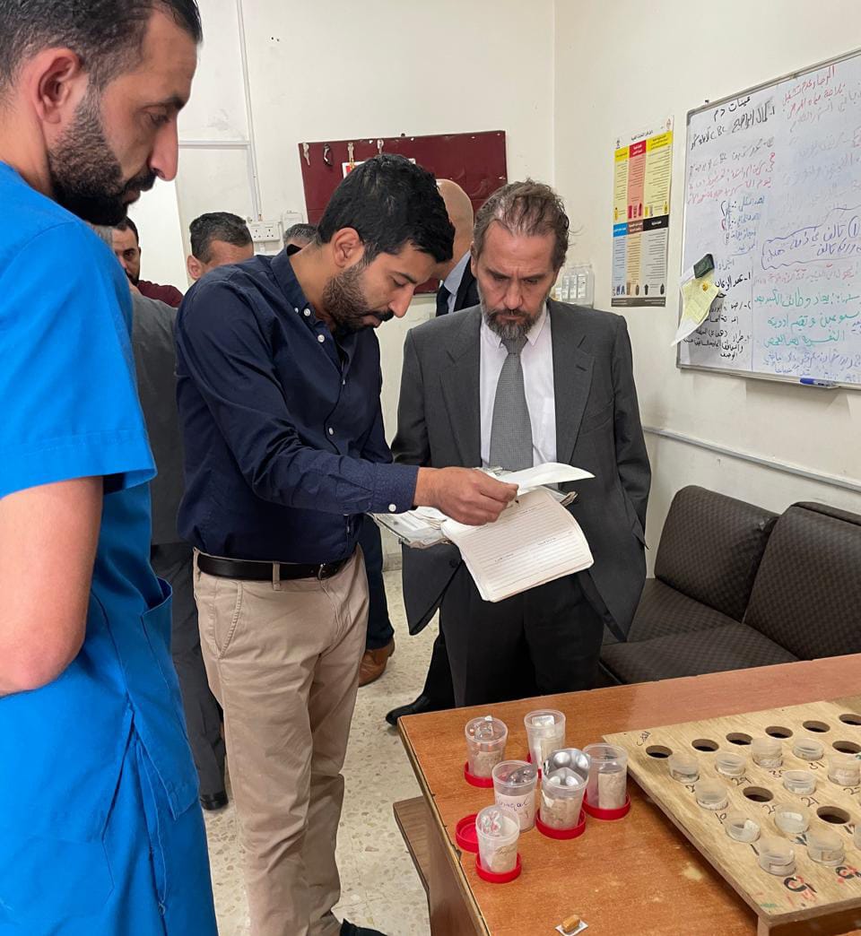 الأمير مرعد بن رعد يقوم بزيارة مفاجئة لمركز الكرامة للصحة النفسية