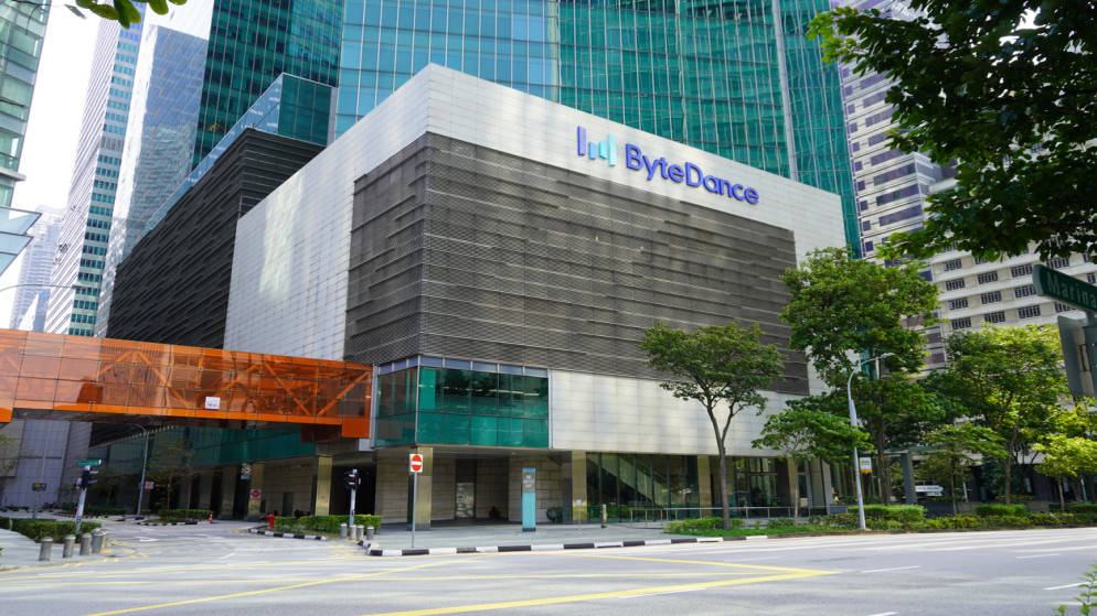 "بايت دانس" تطرح مساعدا صوتيا يستخدم الذكاء الاصطناعي بهاتف صيني