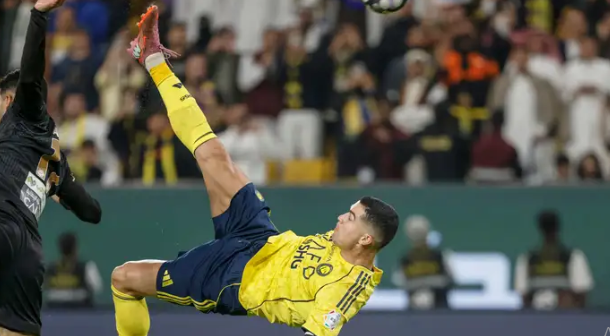 كأس العرب تخدم حلم رونالدو ..  استراحة محارب تجدد شغف نجم النصر