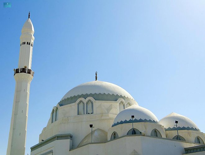 "الجمعة" ..  أول مسجد صلى فيه المصطفى بعد هجرته