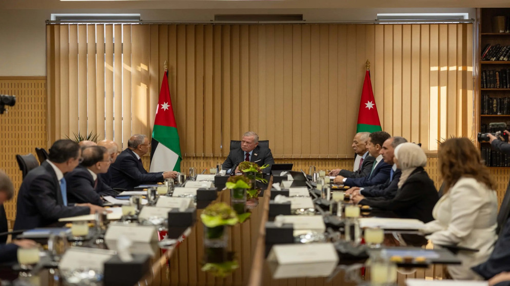 الملك يدعو إلى التوسع في تطبيق العقوبات البديلة