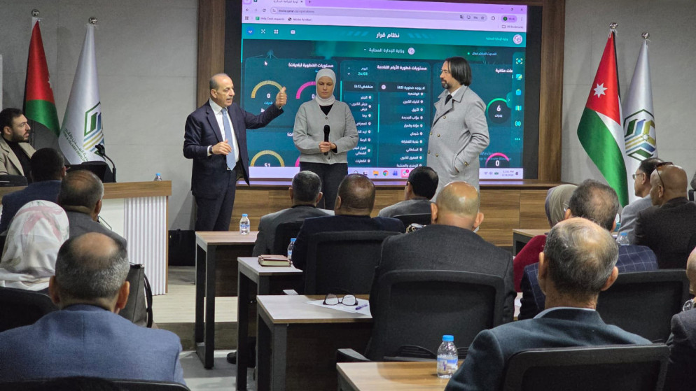 المصري يلتقي رؤساء اللجان لبحث تداعيات المنخفض الجوي الشديد