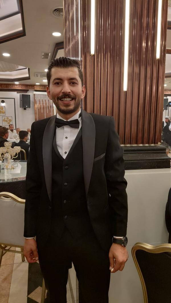 اكرم جروان يُهنئ عديله عصمت عويس بزاف نجله نضال