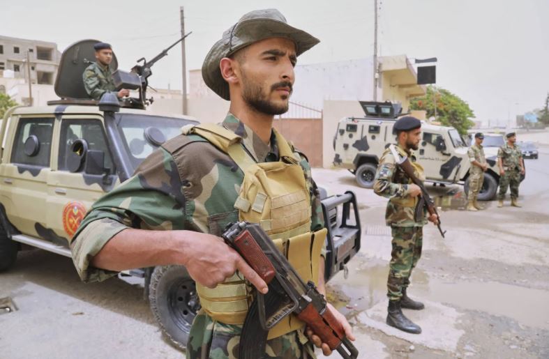 مصر تدعو الأطراف الليبية إلى ضبط النفس والحفاظ على مقدرات الشعب