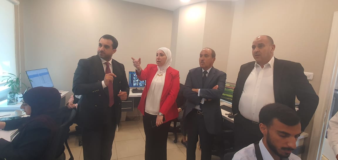 وزارة النقل تطلق خط إربد – عمّان على محورين رئيسيين