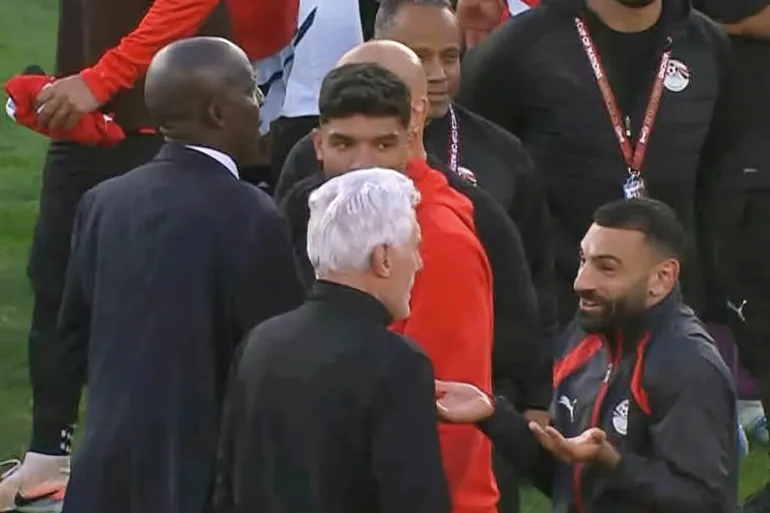 غرامة وتحذير لمنتخب مصر بسبب تصرف صلاح في كأس أفريقيا