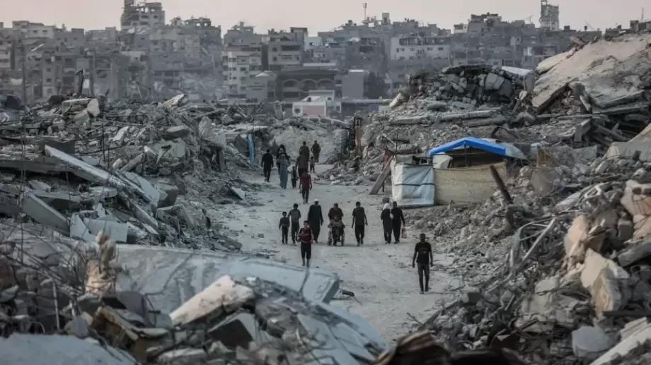 قصفٌ مدفعي وإطلاق نار ..  الاحتلال يُواصل خروقاته في قطاع غزَّة