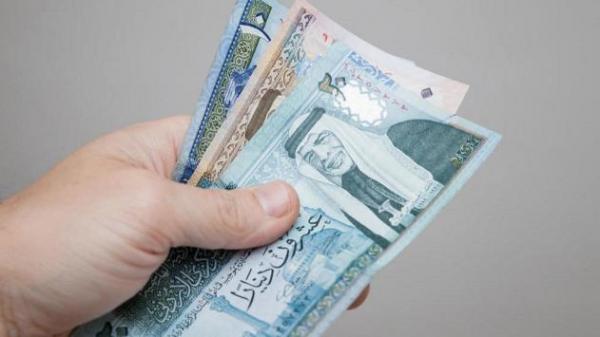 الصبيحي يطالب برفع سقف الحجز على راتب التقاعد لغايات النفقة إلى 50%