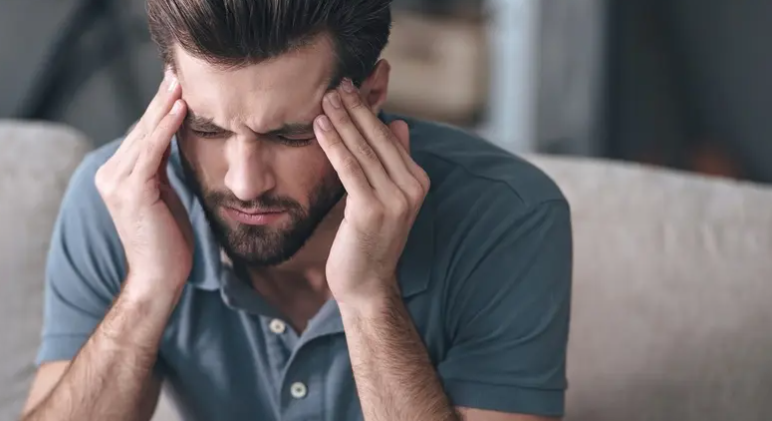 7 علامات تحذيرية من ارتفاع ضغط الدم ..  منها الصداع صباحاً