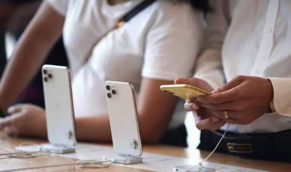 iOS 27 قد يحل واحدة من أكثر مشاكل آيفون إزعاجًا 