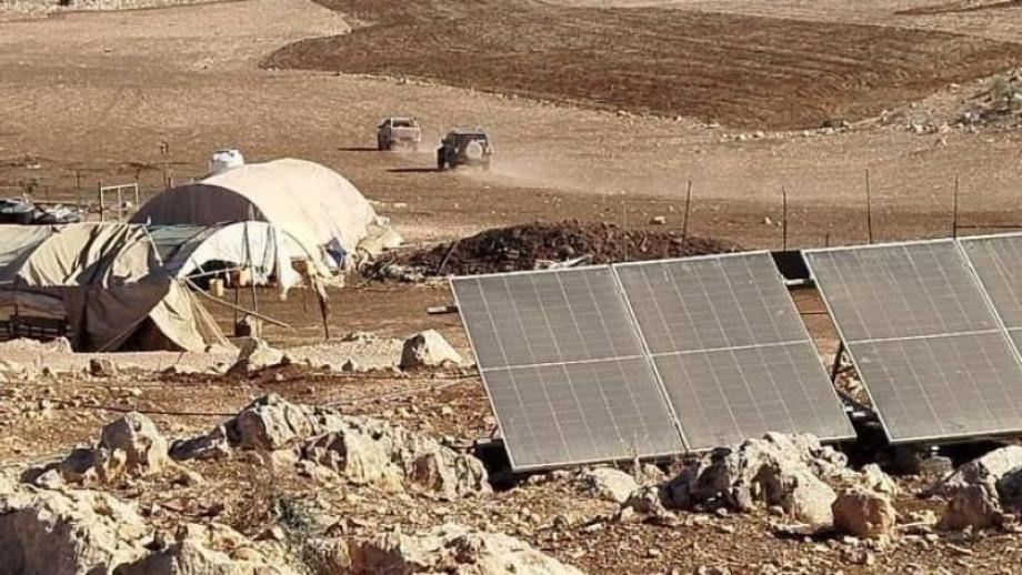 مستوطنون يهاجمون المزارعين في خربة ابزيق بالأغوار  