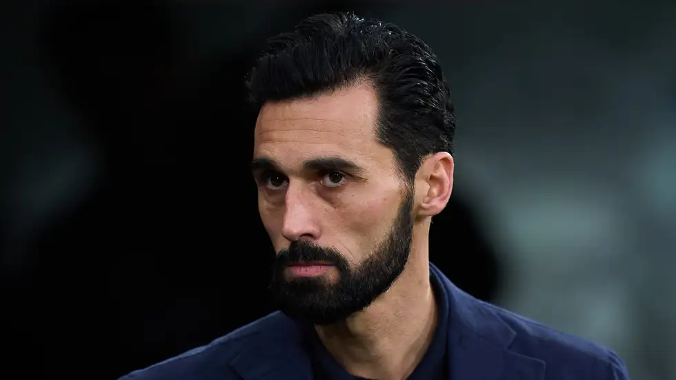 بعد كارفاخال ..  نجم ريال مدريد ينفجر في وجه أربيلوا