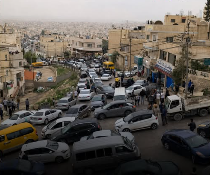 لماذا يتجمع المواطنون في مواقع الحوادث رغم المخاطر المحتملة؟