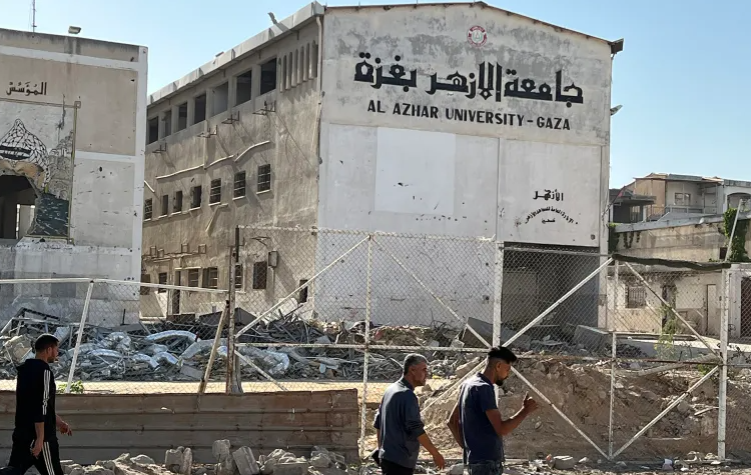 إبادة بلا ضجيج ..  اغتيال الأدباء والمفكرين في غزة