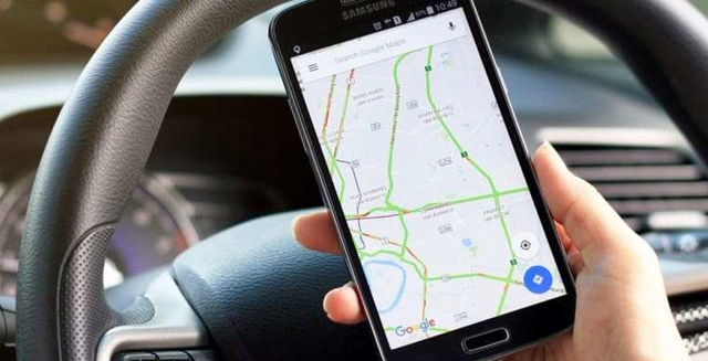 وزير النقل : 70 ألف مركبة تعمل على تطبيقات النقل دون ترخيص