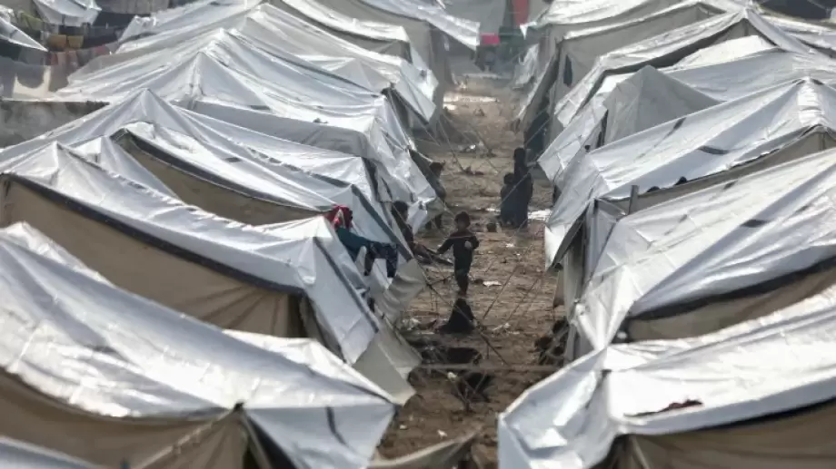 الخيمة في غزة… حياة تُدار تحت وطأة النزوح  