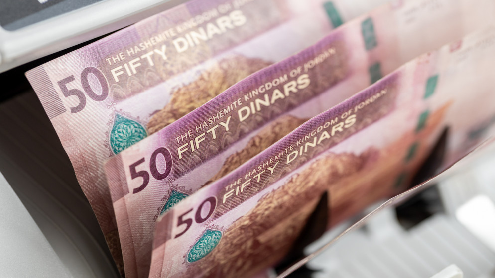 نصيب الأردني من الدين العام يرتفع إلى 3848 دينارًا ومديونية الدولة تصل إلى 45.4 مليار
