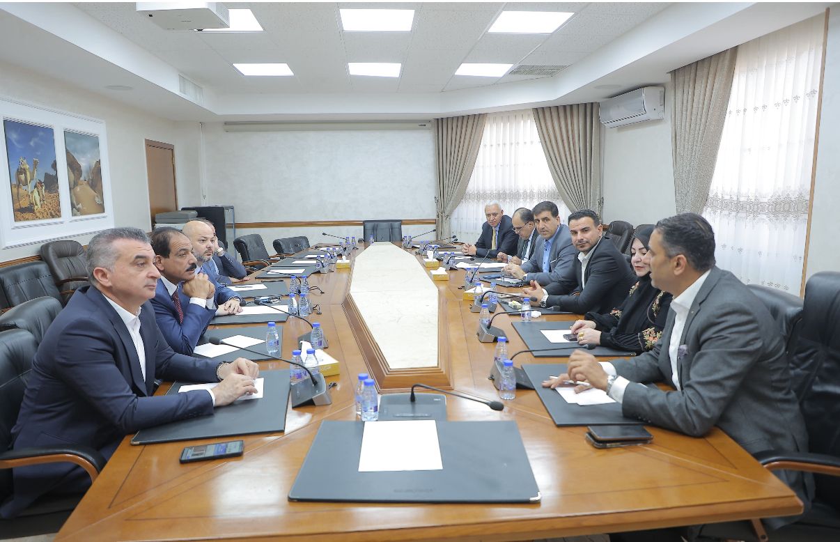 "الميثاق" و" مبادرة ( تقدم وارادة ) النيابيتين تؤكدان مبدأ التوافق والكفاءة لطبيعة عمل المجلس للمرحلة المقبلة