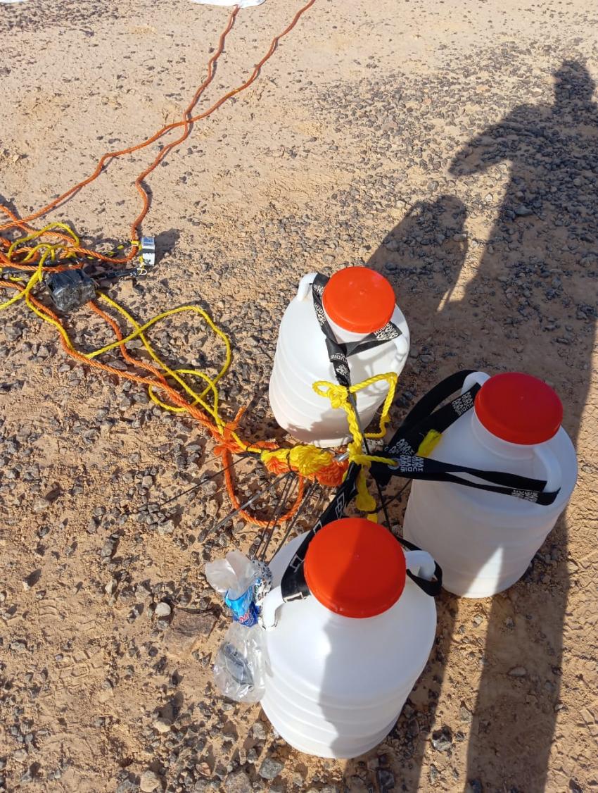 الجيش يحبط محاولة تهريب مواد مخدرة باستخدام بالونات موجهة عن بعد