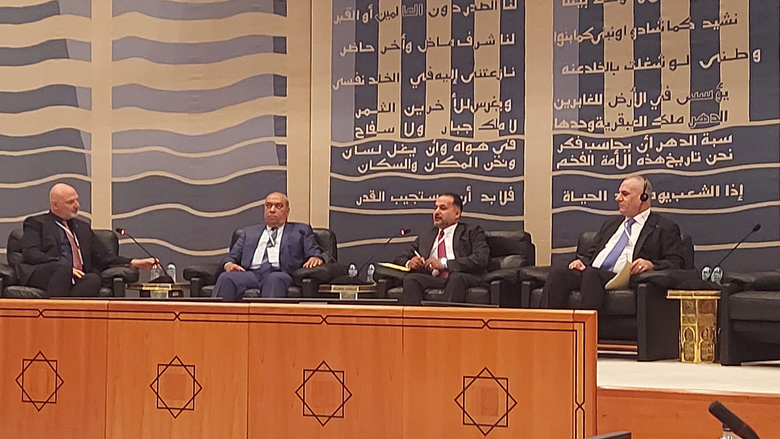 سلطة وادي الأردن تطرح مشاريع مبتكرة لتعظيم كفاءة المياه وتعزيز الاستثمار خلال مائدة دولية رفيعة بالكويت 