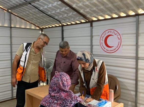 الهلال الأحمر يفتتح مركزا للرعاية الأولية في مستشفى القدس بمدينة غزة