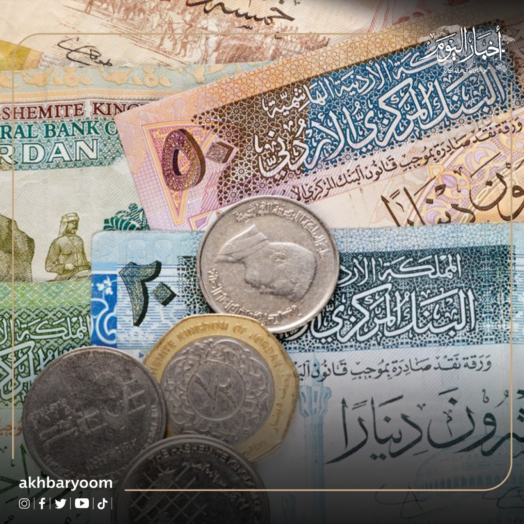 اقتصاديون: الحكومة مطالبة بزيادة الرواتب ورفع الحد الأدنى للأجور 
