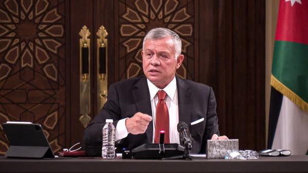البكار ترفع آيات الدعاء بالمحبة والولاء للملك