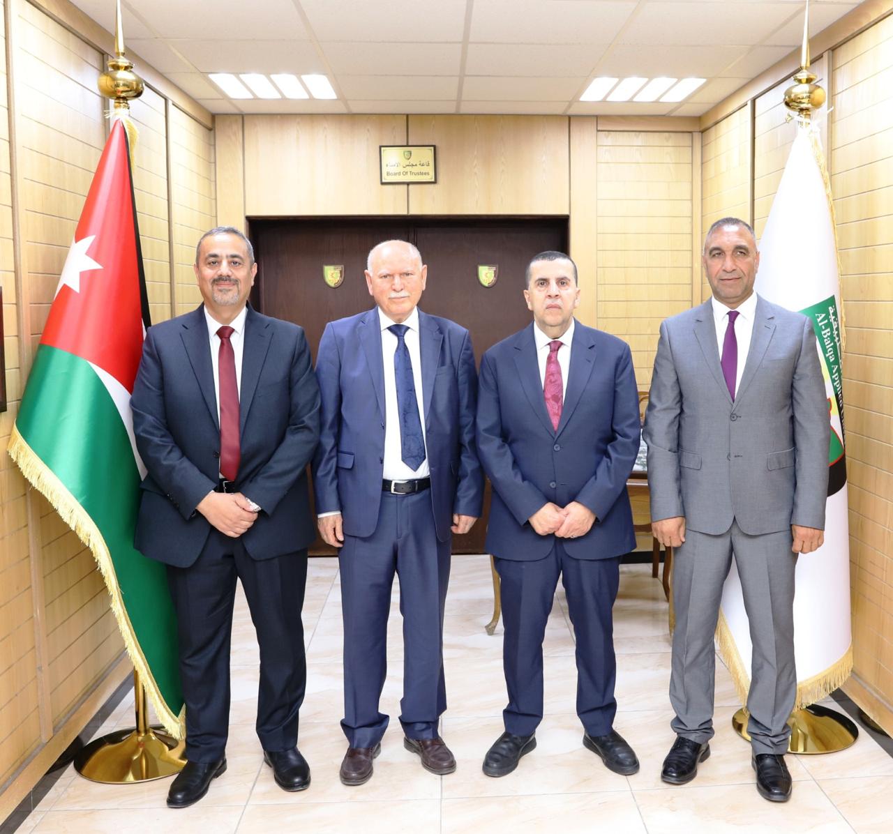 رئيس جامعة البلقاء التطبيقية يستقبل رئيس جامعة تيشك الدولية لبحث تفعيل التعاون الأكاديمي المشترك