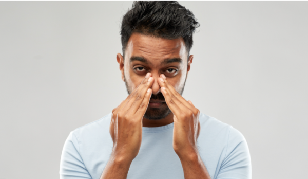 طرق طبيعية لعلاج انسداد واحتقان الأنف دون أدوية