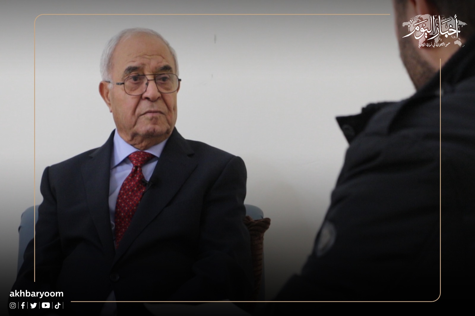 العبادي: وجوب زيادة رواتب المتقاعدين ..  والأحزاب هي من تصنع الحكومات وليس العكس