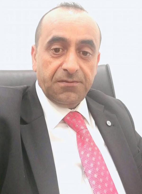 الدكتور أيمن الحموري  ..  مبارك الترقية