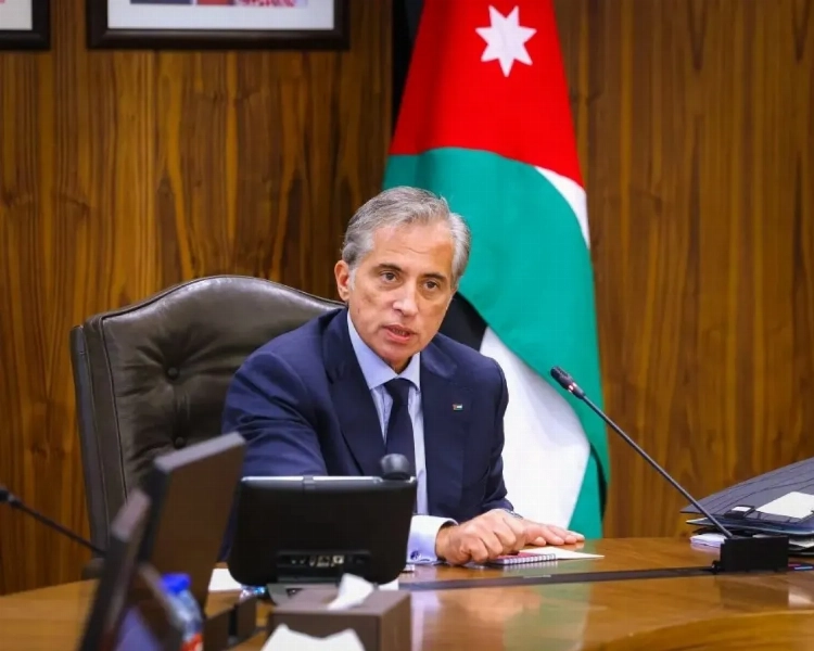 رئيس الوزراء يهنئ الأردنيين بالعام الجديد