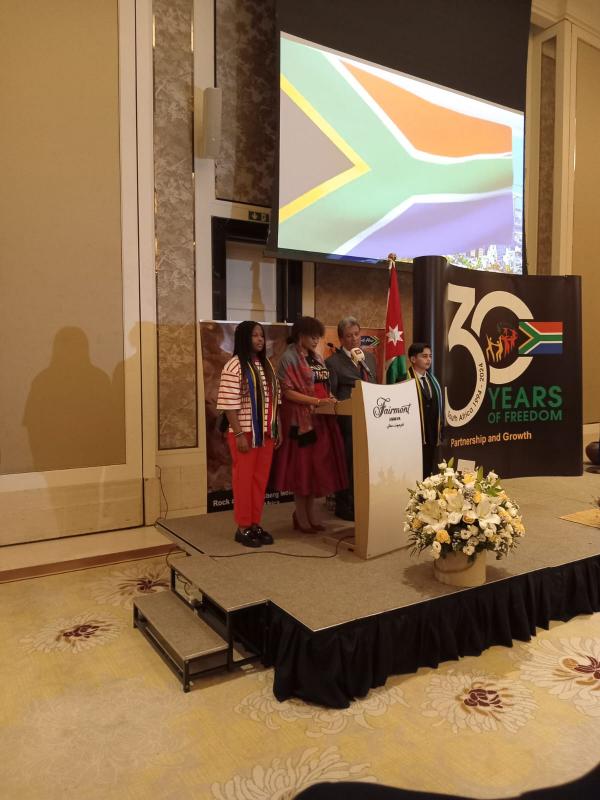 سفيرة جنوب افريقيا: نقدر جهود الاردن للتخفيف من معاناة الفلسطينيين