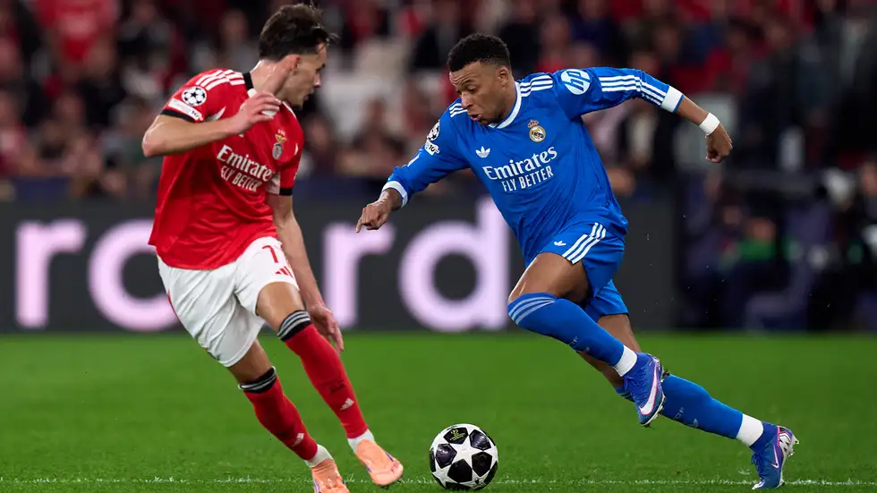 ريال مدريد يعلن قائمته لمباراة بنفيكا ..  ما موقف مبابي؟