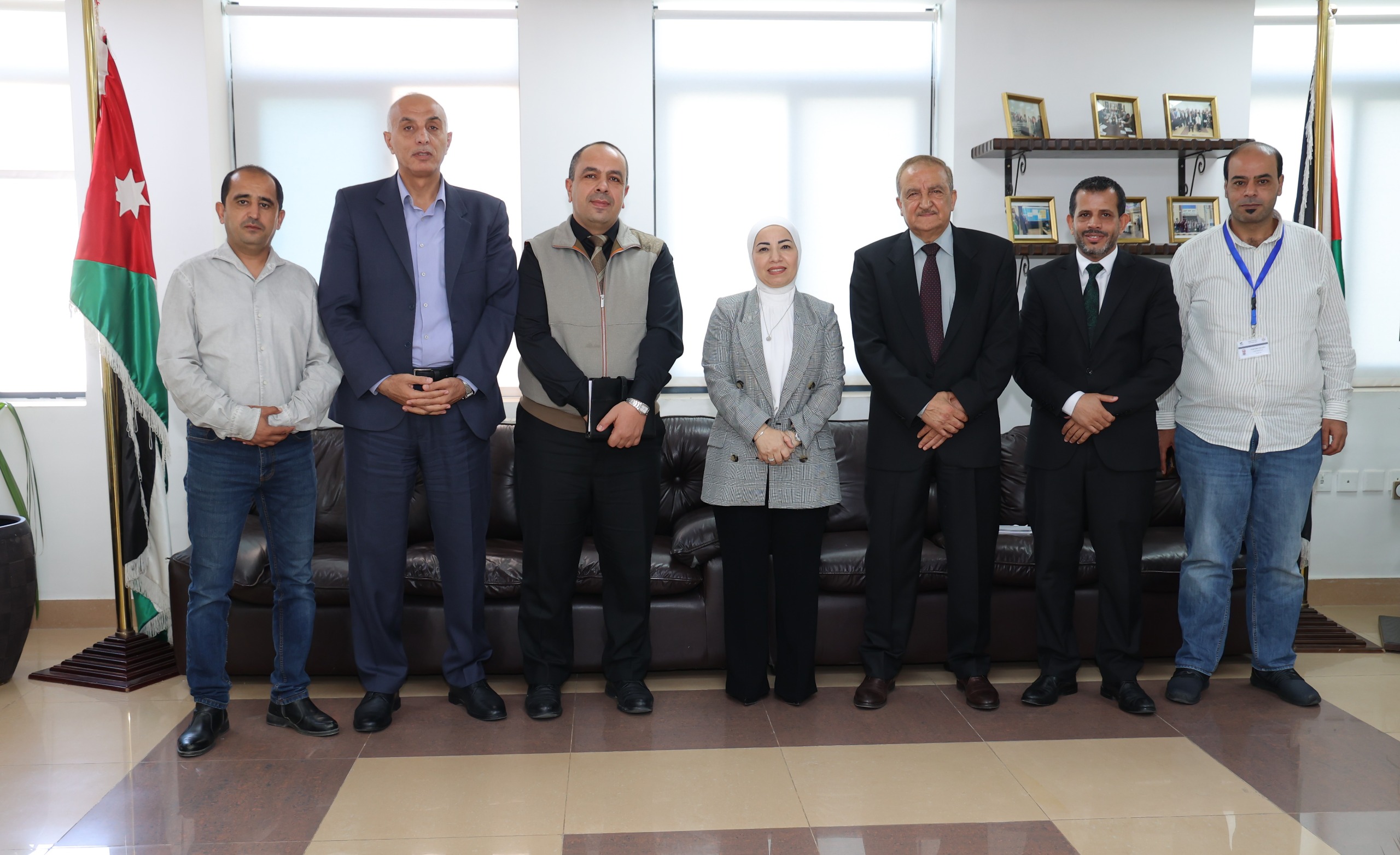 الشناق يزور صندوق المعونة الوطنية ويبحث تعزيز التعاون المشترك