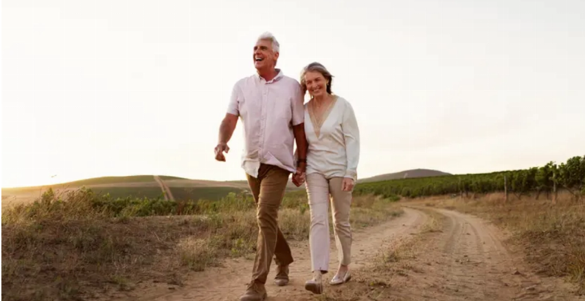 المشي ..  تمرين بسيط يُسهم بعيش حياة أطول