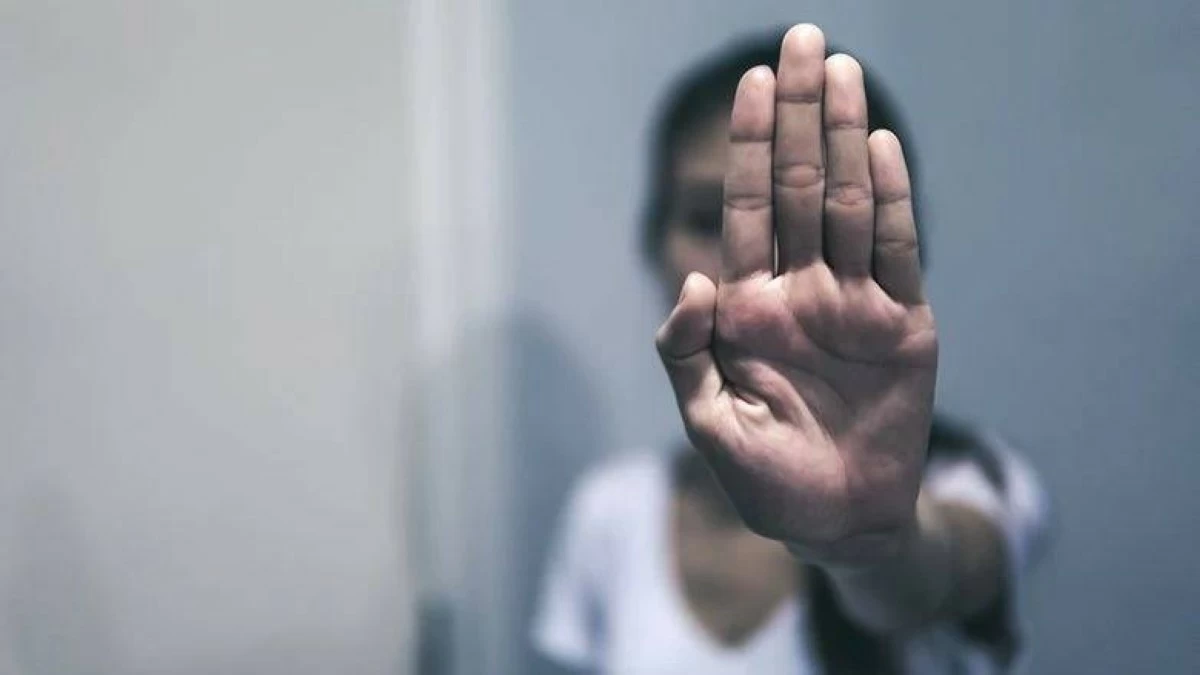 سيدة ثلاثينية تدعي التحرش بها من قبل وافد