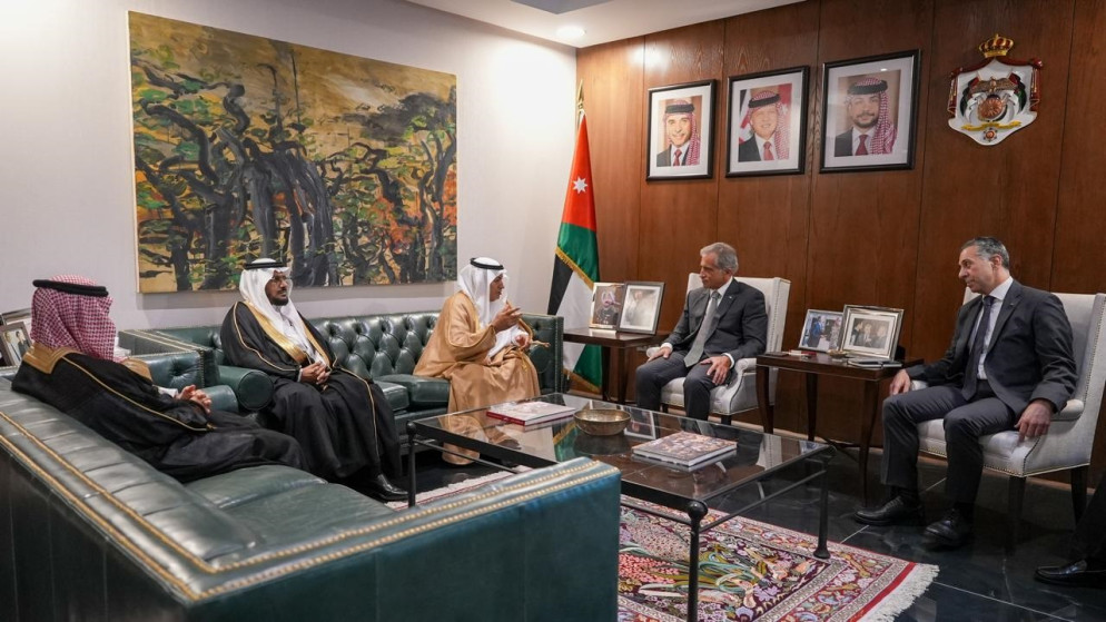 حسان يؤكد أهمية تعزيز الشراكة بين القطاعين الخاصين في الأردن والسعودية