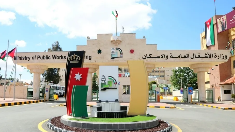 الأشغال تسلم 4 مدارس جديدة وتباشر تنفيذ 11 مشروعا تعليميا 