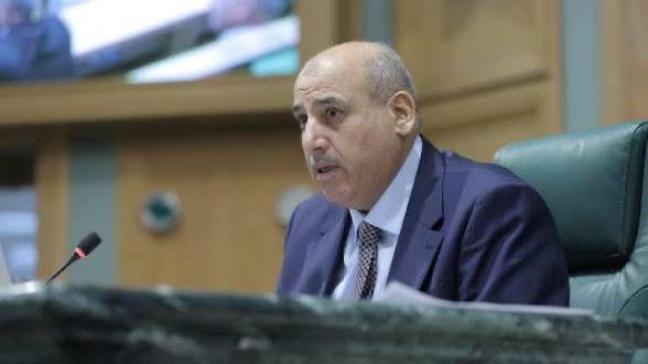 القاضي يهنىء بذكرى الثورة العربية الكبرى ويوم الجيش