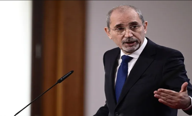 الصفدي: مجمعون على أننا لا نريد امتلاك إيران للنووي وندين العدوان الإسرائيلي عليها