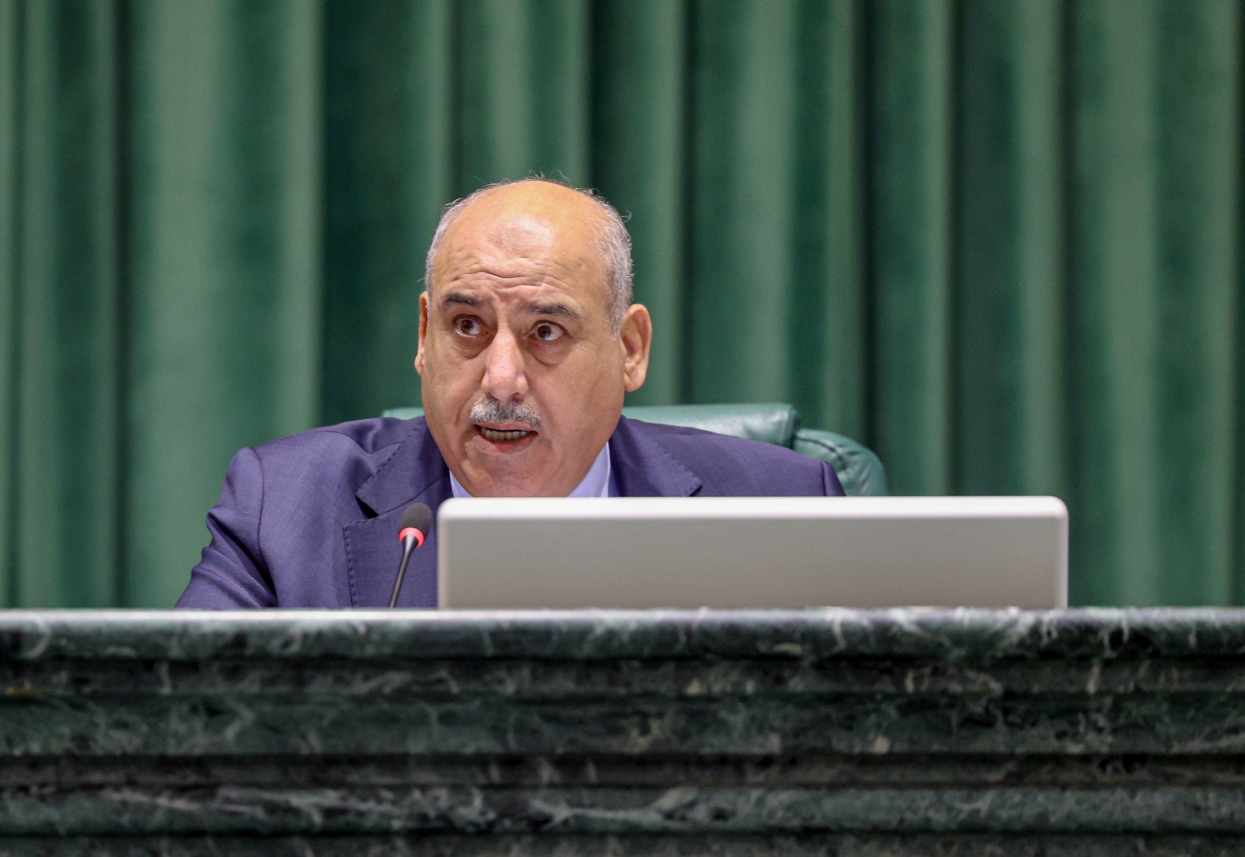 القاضي: خلف جيشنا في مواجهة الاعتداء الإيراني الغاشم وأمننا مع دول الخليج كلٌ لا يتجزأ
