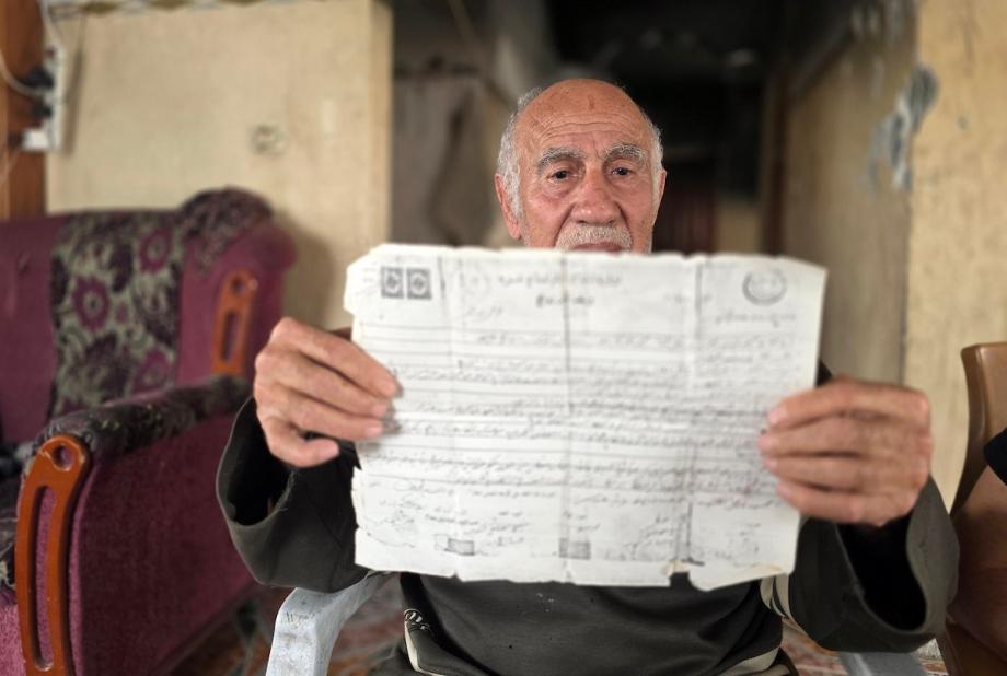 بين نكبتين ..  مُسن فلسطيني يستعيد رحلة اللجوء والألم  
