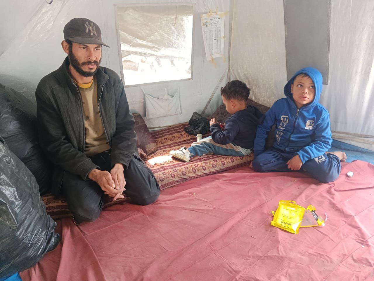 رمضان في غزة ..  الخضار واللحوم حلم لعائلات بلا مصدر دخل 