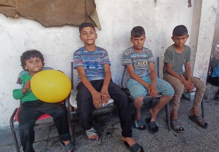 أربعة أيتام بعد مجزرة "الماجدة وسيلة" غرب مدينة غزة